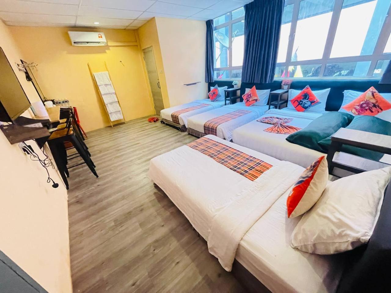 Loft Pals Urbanstay Lodge, Kapit Luaran gambar