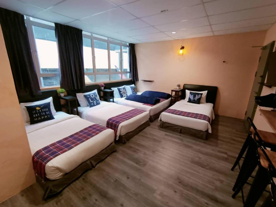 Loft Pals Urbanstay Lodge, Kapit Luaran gambar