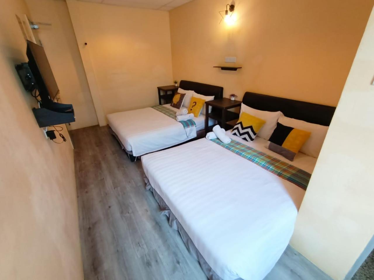 Loft Pals Urbanstay Lodge, Kapit Luaran gambar